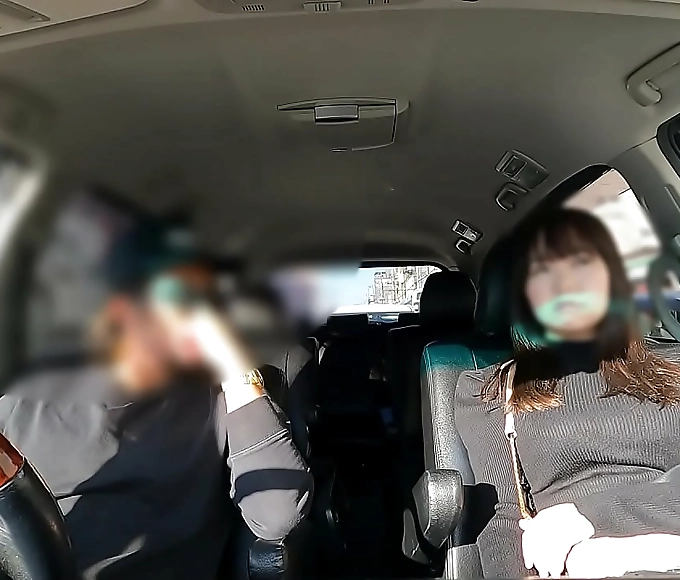 Nah, scatter, I gotta see this! No makeup, completely realistic with a big, boneless beauty