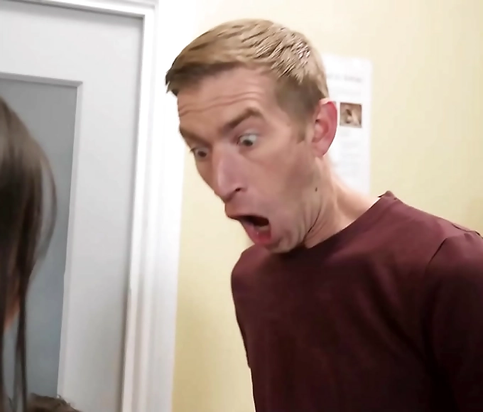 JAV Sensation: Yiming s Curious Shoe Seduction on Brazzers - Stream Full Video Now on wwwzzfullm!