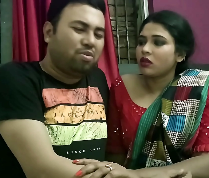 Pregnant Desi Wife Pleads for Hard Fucking: Bang the Hell Out of Me!