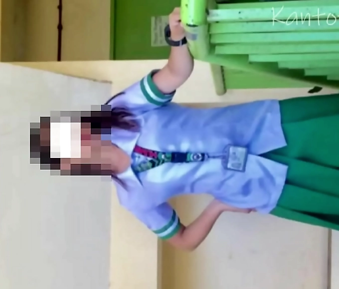 A High-School senior whos got brains and beauty! Get ready to drown in her luscious looks and enchanting persona as she shows off her slutty side like a true MILF!